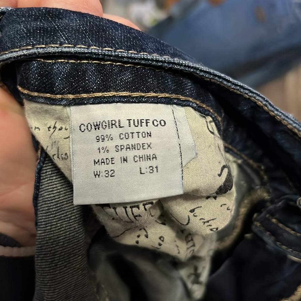 Cowgirl Tuff jeans 32x31 - Picture 5 of 5